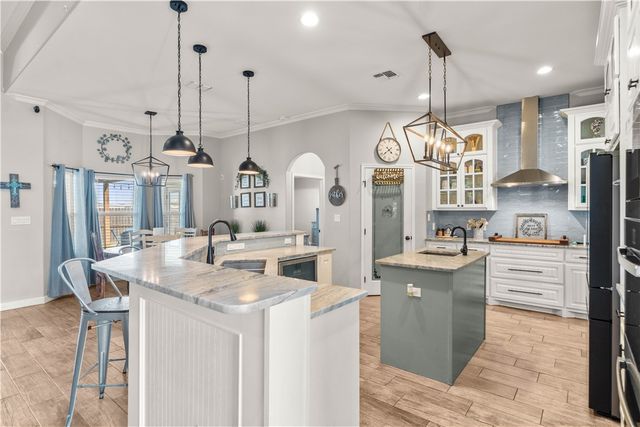 14226 Bowman Ct, Robstown, TX 78380