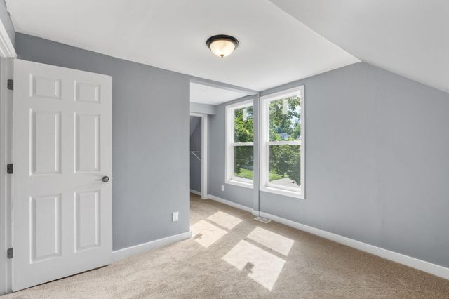 654 Winslow Avenue, Saint Paul, MN 55107