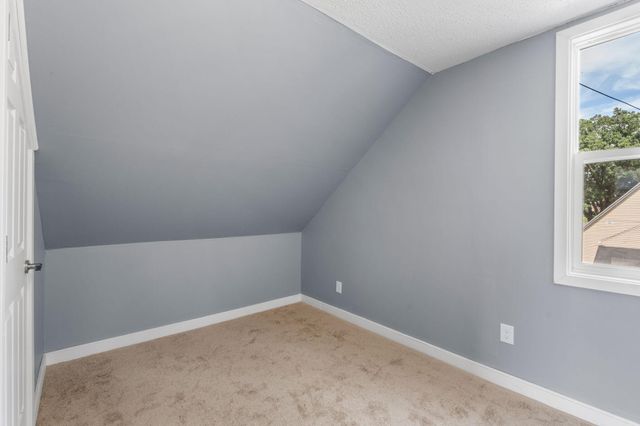 654 Winslow Avenue, Saint Paul, MN 55107