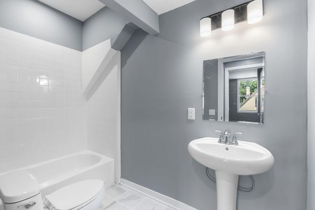 654 Winslow Avenue, Saint Paul, MN 55107
