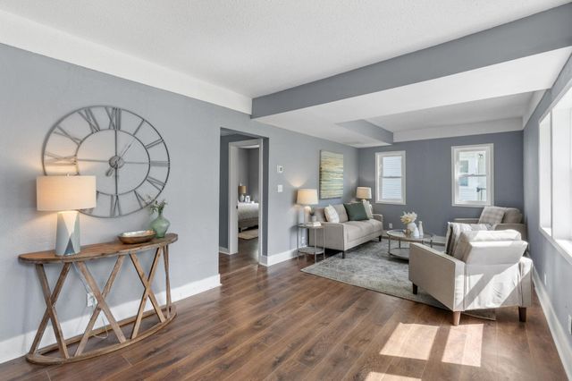 654 Winslow Avenue, Saint Paul, MN 55107