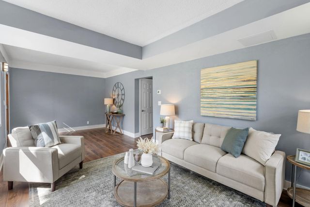 654 Winslow Avenue, Saint Paul, MN 55107