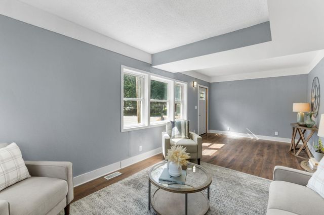 654 Winslow Avenue, Saint Paul, MN 55107
