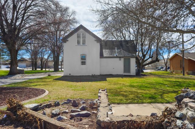 2098 W 700 S, Syracuse, UT 84075