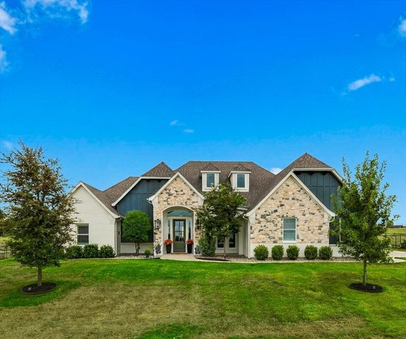 468 Red Bird Drive, Springtown, TX 76082