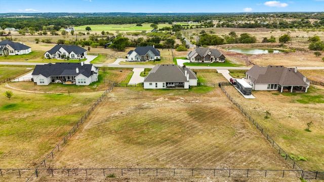 468 Red Bird Drive, Springtown, TX 76082