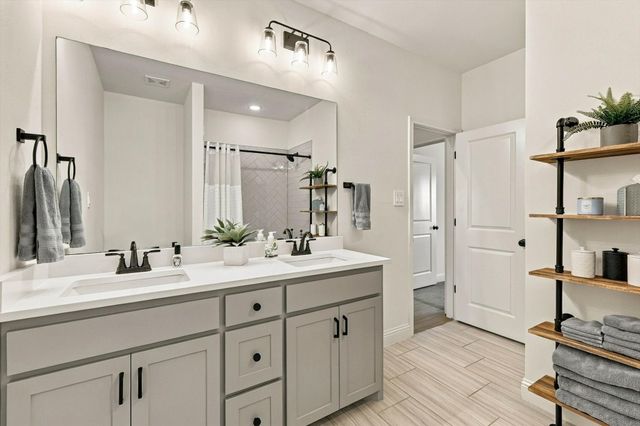 468 Red Bird Drive, Springtown, TX 76082