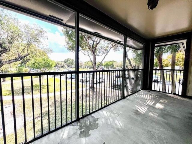 9403 W McNab Road 201, Fort Lauderdale, FL 33321