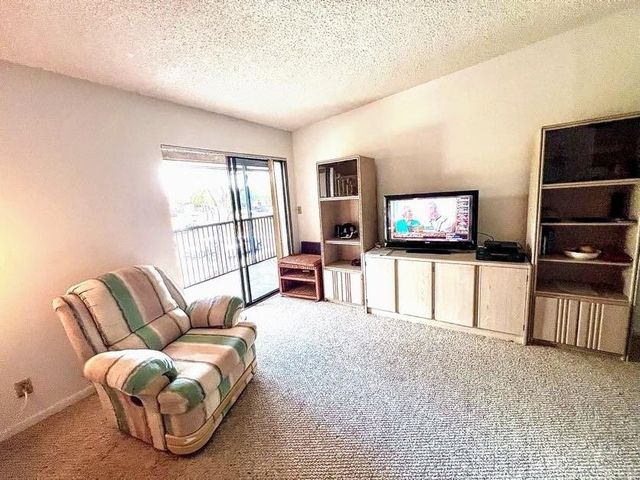 9403 W McNab Road 201, Fort Lauderdale, FL 33321