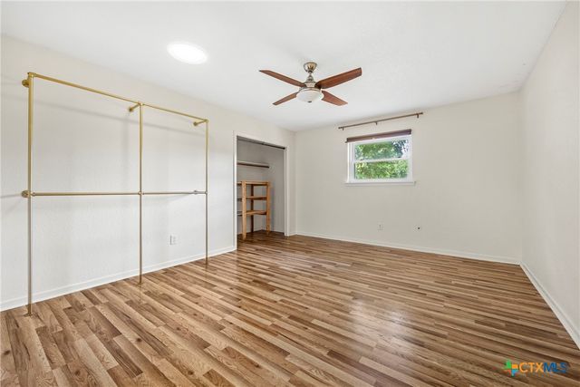 225 Lonely Oaks Lane, Killeen, TX 76542
