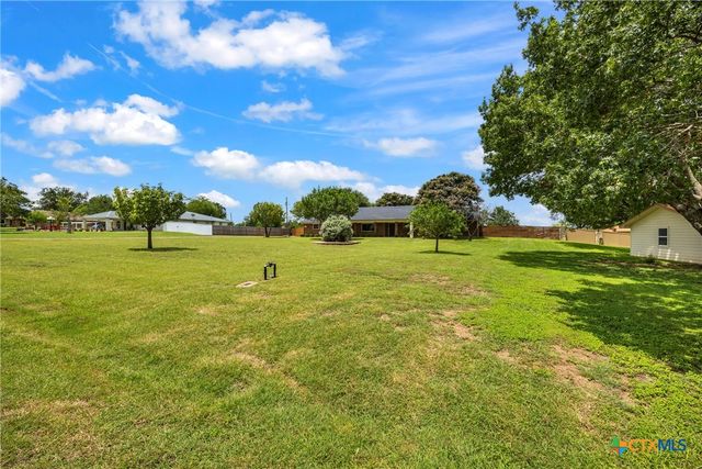 225 Lonely Oaks Lane, Killeen, TX 76542