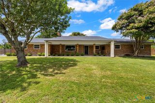 225 Lonely Oaks Lane, Killeen, TX 76542