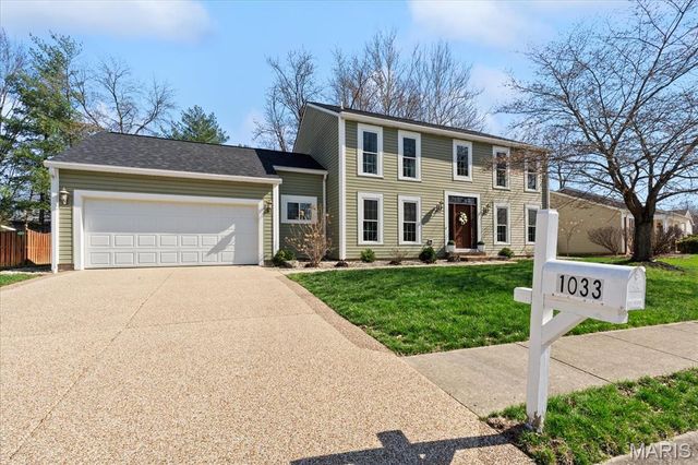 1033 Woods Way, O'fallon, IL 62269