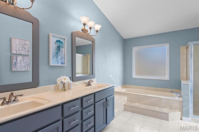 1033 Woods Way, O'fallon, IL 62269