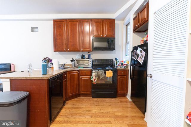 1915 N 18TH ST, Philadelphia, PA 19121