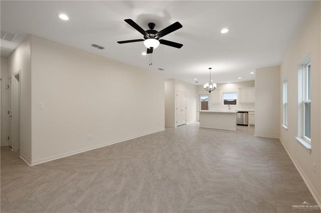 946 W Star Flower Street, Edinburg, TX 78541