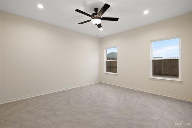 946 W Star Flower Street, Edinburg, TX 78541