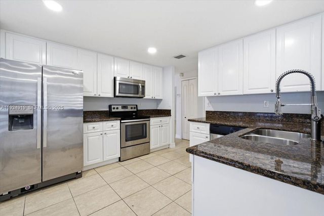 16310 NW 84th Ct, Miami Lakes, FL 33016