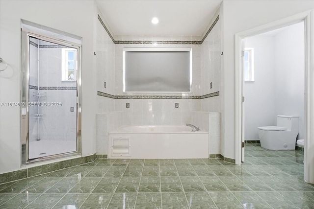 16310 NW 84th Ct, Miami Lakes, FL 33016