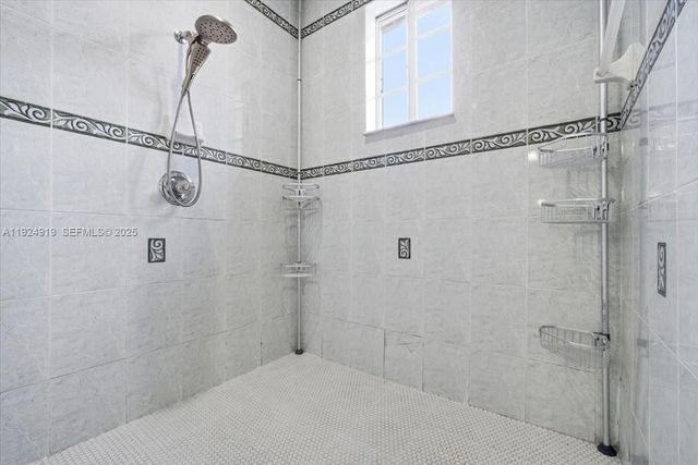 16310 NW 84th Ct, Miami Lakes, FL 33016