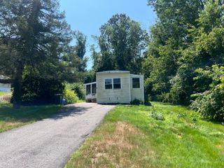 3 Terrace Drive, Plainfield, CT 06374