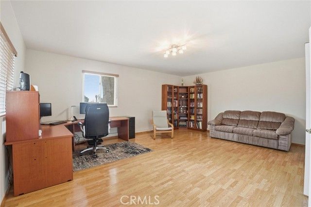 16425 Napa, North Hills (los Angeles), CA 91343