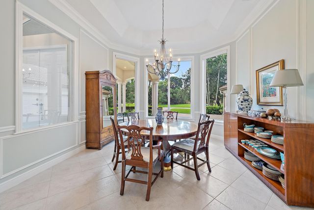 8905 Marlamoor Lane, West Palm Beach, FL 33412