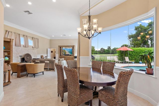 8905 Marlamoor Lane, West Palm Beach, FL 33412