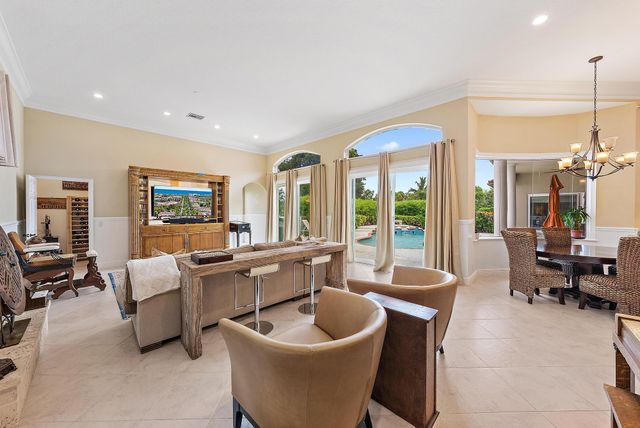 8905 Marlamoor Lane, West Palm Beach, FL 33412