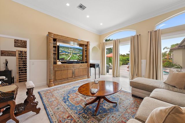 8905 Marlamoor Lane, West Palm Beach, FL 33412
