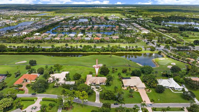 8905 Marlamoor Lane, West Palm Beach, FL 33412