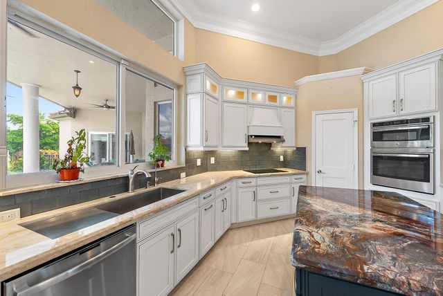 8905 Marlamoor Lane, West Palm Beach, FL 33412