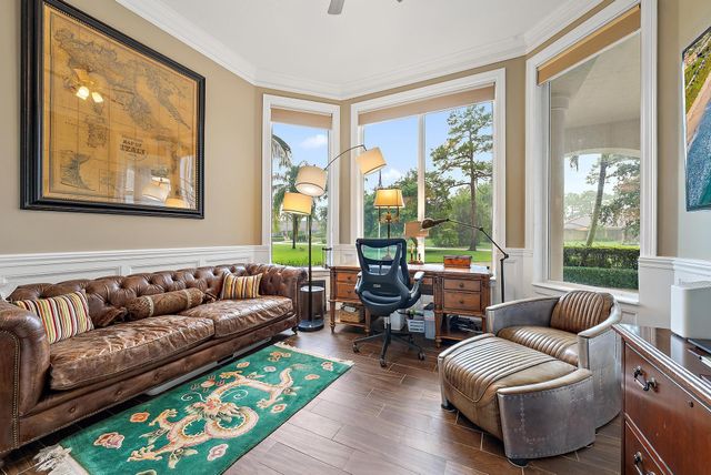 8905 Marlamoor Lane, West Palm Beach, FL 33412