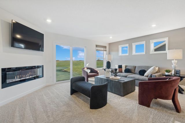 1907 Dogwood Court, Carver, MN 55315