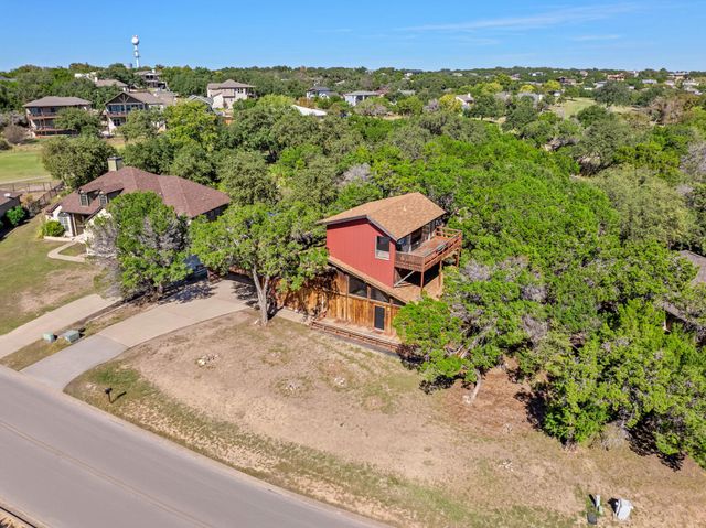 302 Venture BLVD S, Lago Vista, TX 78645