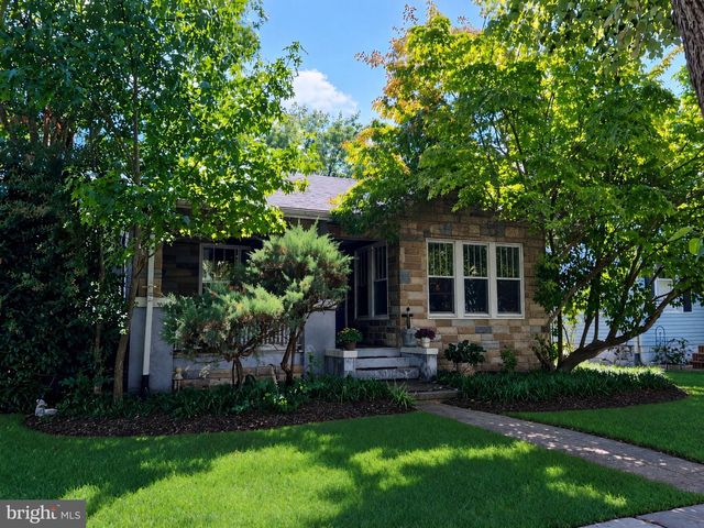 35 E WALNUT ST, Alexandria, VA 22301