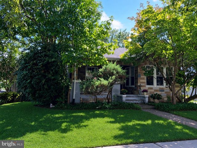 35 E WALNUT ST, Alexandria, VA 22301