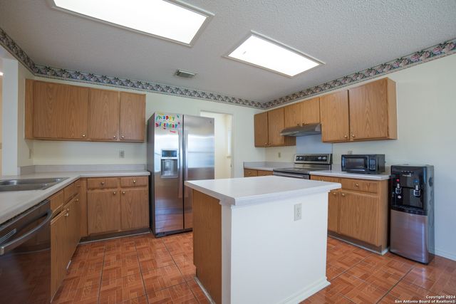 13506 Magnolia Brk, San Antonio, TX 78247