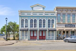 101 East ST, Hutto, TX 78634