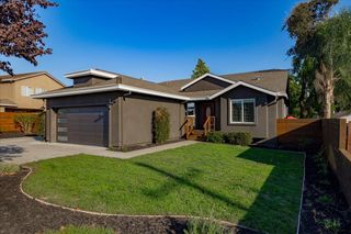 5515 3rd St, Rocklin, CA 95677