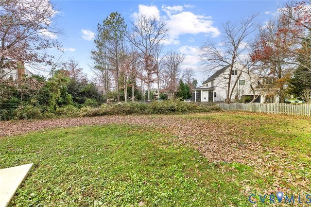 12337 Collinstone Pl, Glen Allen, VA 23059