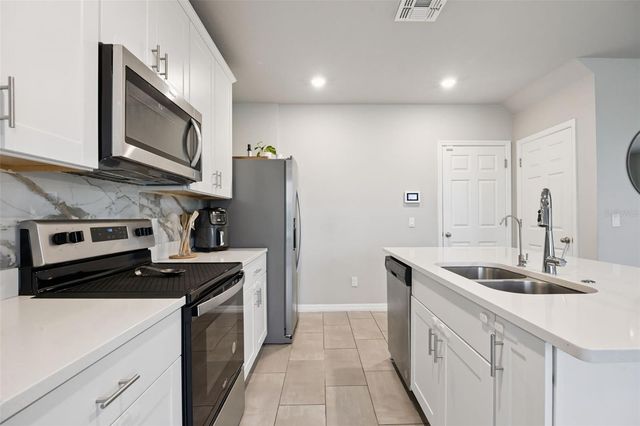 360 WHISTLING DUCK TRAIL, St Cloud, FL 34771