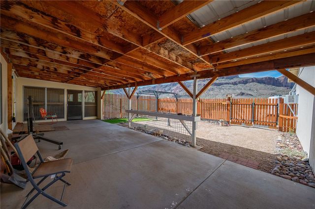 2129 S Don Luis Road, Golden Valley, AZ 86413