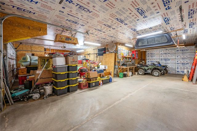 2129 S Don Luis Road, Golden Valley, AZ 86413