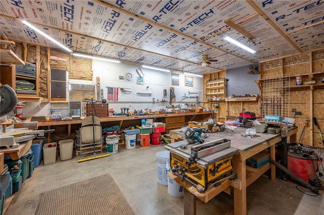 2129 S Don Luis Road, Golden Valley, AZ 86413