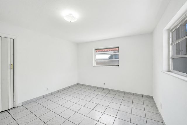 5830 Garfield Street, Hollywood, FL 33021
