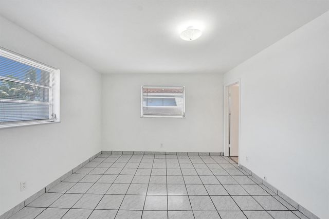5830 Garfield Street, Hollywood, FL 33021