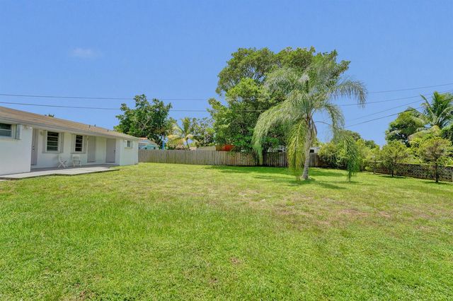 5830 Garfield Street, Hollywood, FL 33021
