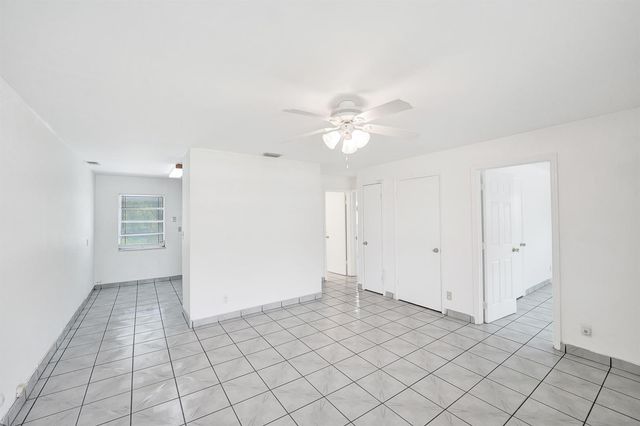 5830 Garfield Street, Hollywood, FL 33021