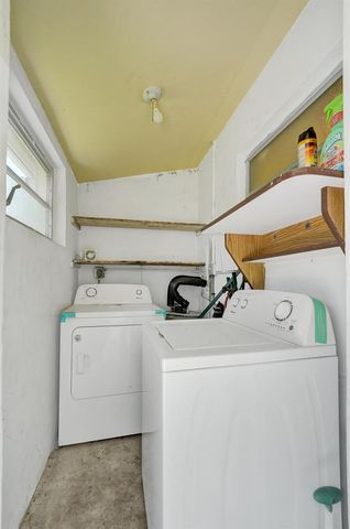 5830 Garfield Street, Hollywood, FL 33021